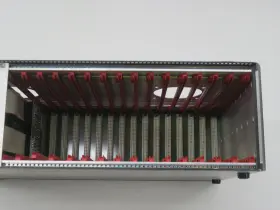 DT1000 EMDEP Pxi Vxi Mainframes Chassis #2