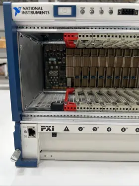 152711C-01L NATIONAL INSTRUMENTS Ni Hybrid Slots Pxi Pxie #2