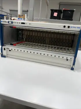 152711C-01L NATIONAL INSTRUMENTS Ni Hybrid Slots Pxi Pxie